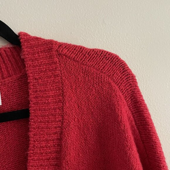 Old Navy Women M TALL Red Heart Graphic Knit V-Neck Slouchy Cardigan Sweater - Picture 9 of 12